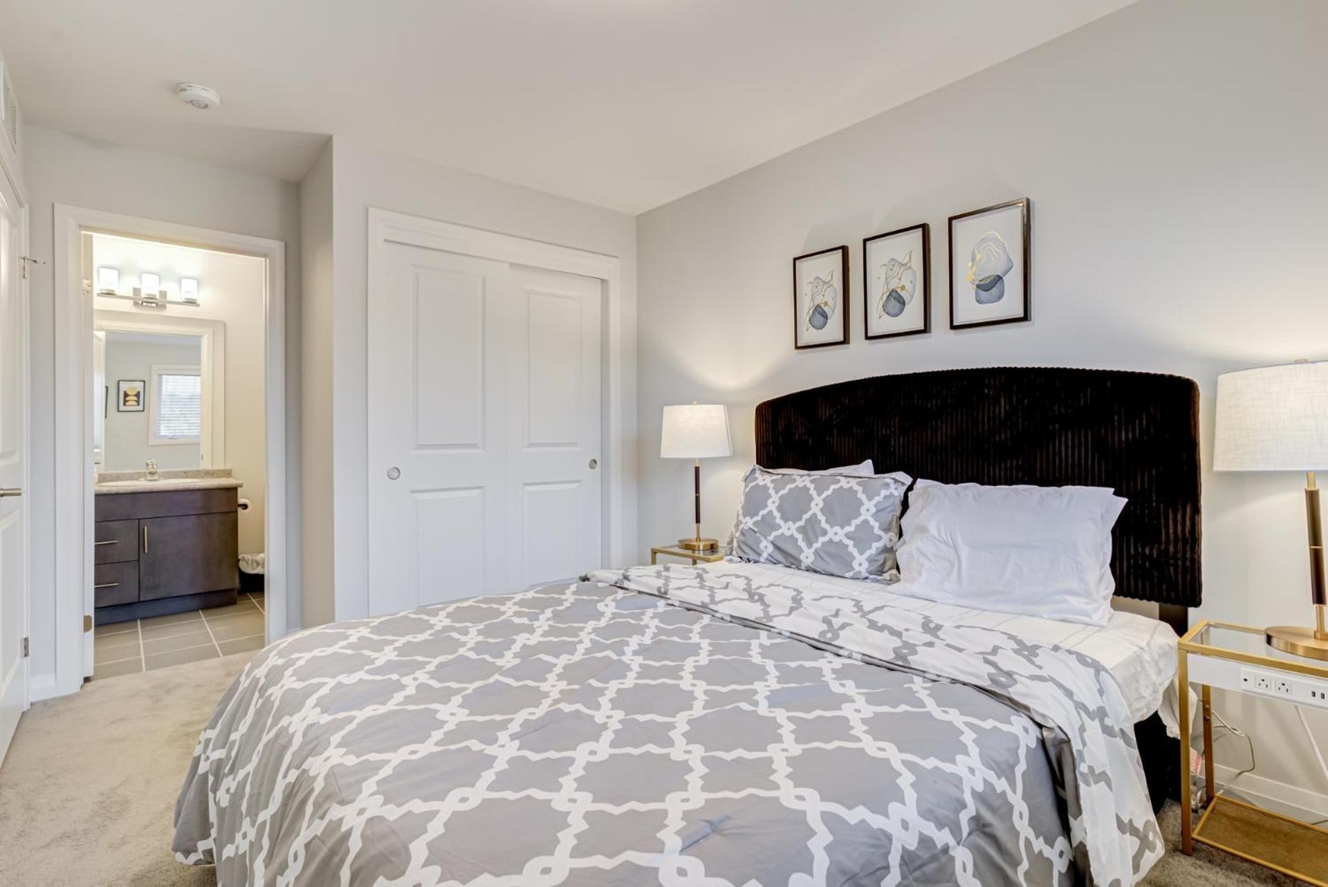Luxury Living At The Falls - 4 Bed House شلالات نياغارا المظهر الخارجي الصورة