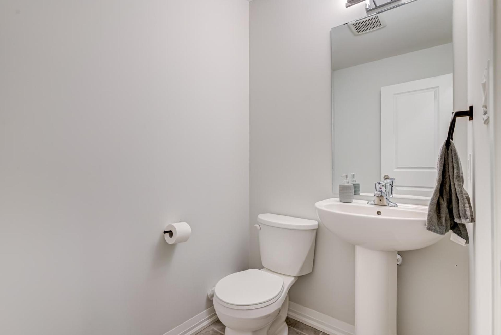 Luxury Living At The Falls - 4 Bed House شلالات نياغارا المظهر الخارجي الصورة