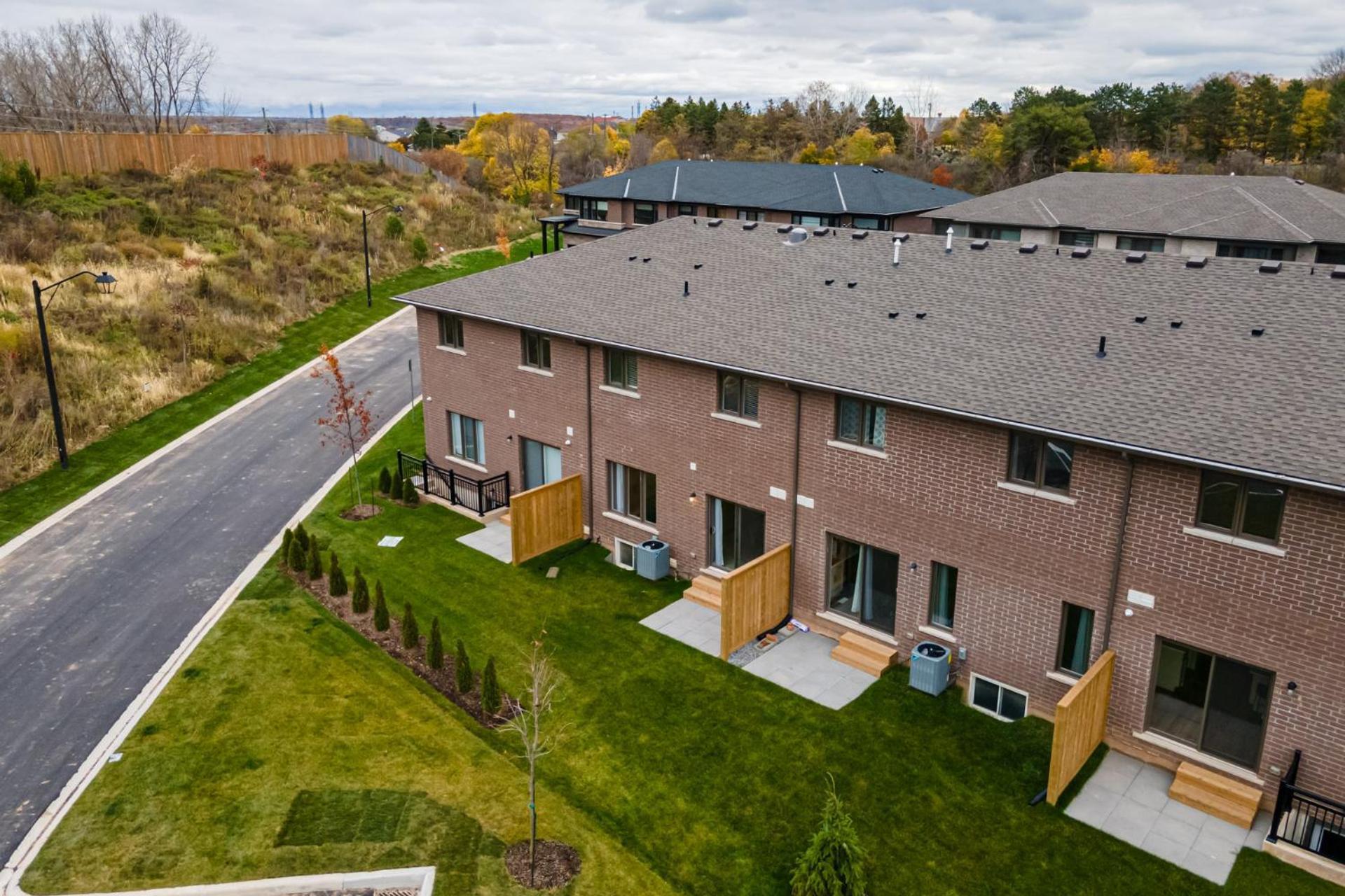 Luxury Living At The Falls - 4 Bed House شلالات نياغارا المظهر الخارجي الصورة